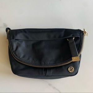 Lululemon All Night Festival Bag *Micro